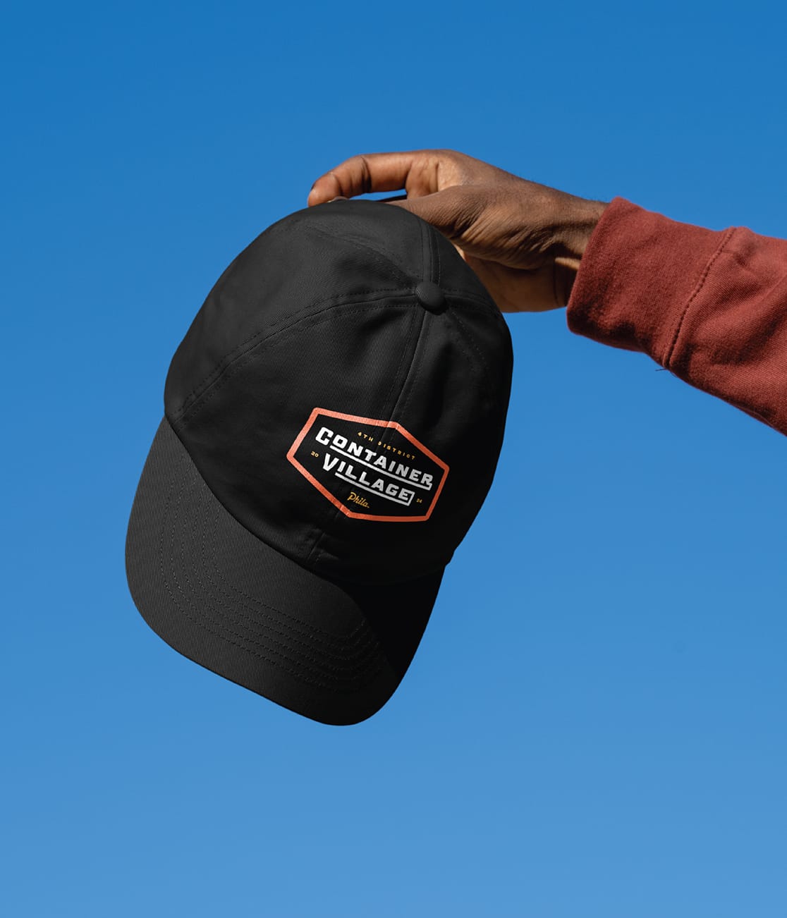 24-lev-036-pro-bono-containervillage-presentation-opt-3-hat-mockups